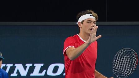 表现一直难 表现一直难