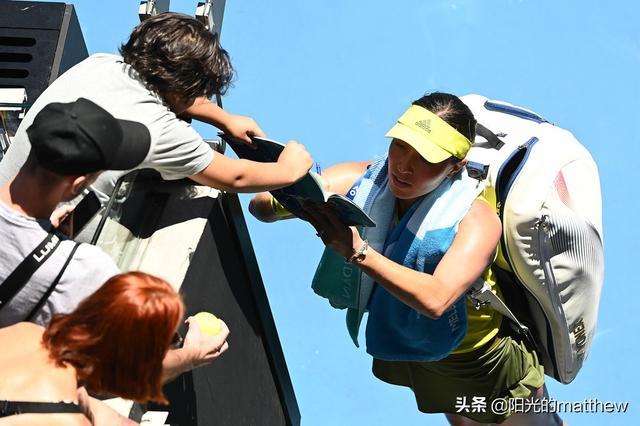 他坚持每天 他坚持每天