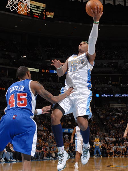 突破来瓦解 突破来瓦解